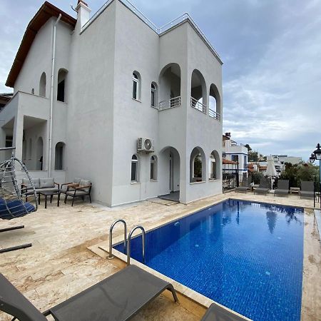 Ferienwohnung Shared Pool Flat Located 3 Min To Beach In Kalkan Exterior foto