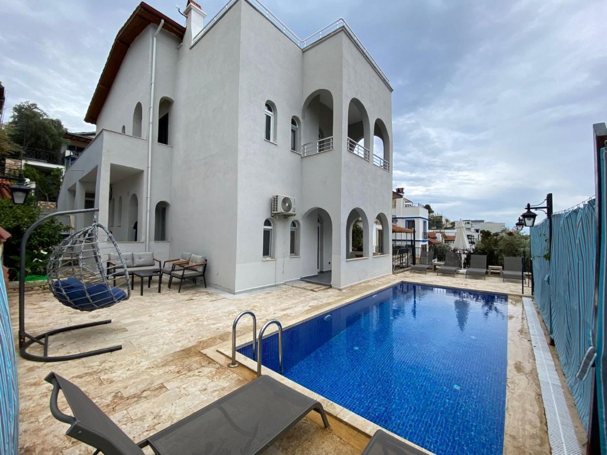 Ferienwohnung Shared Pool Flat Located 3 Min To Beach In Kalkan Exterior foto